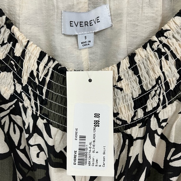 Evereve Floral Carson Skirt - Picture 4 of 6